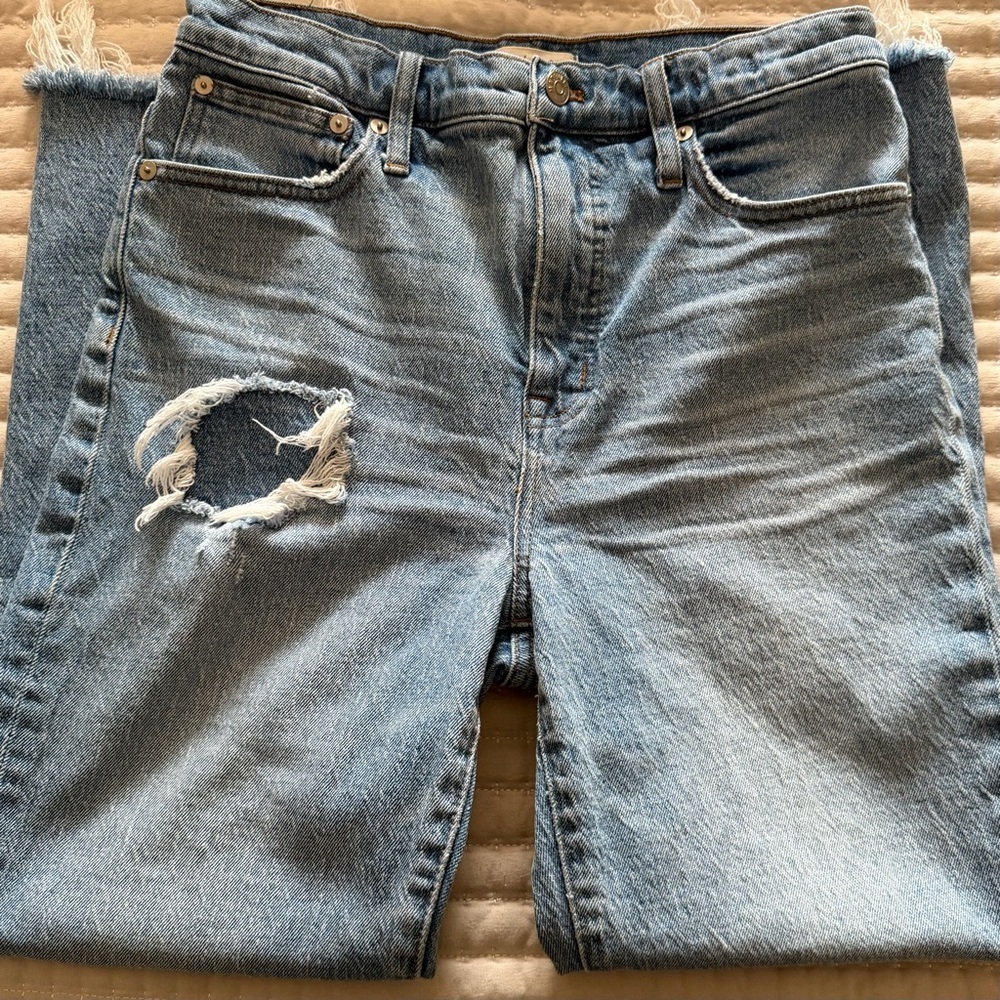 Madewell Women’s Classic Straight High Rise Distressed Denim Jeans, Size 27 - Picture 9 of 11